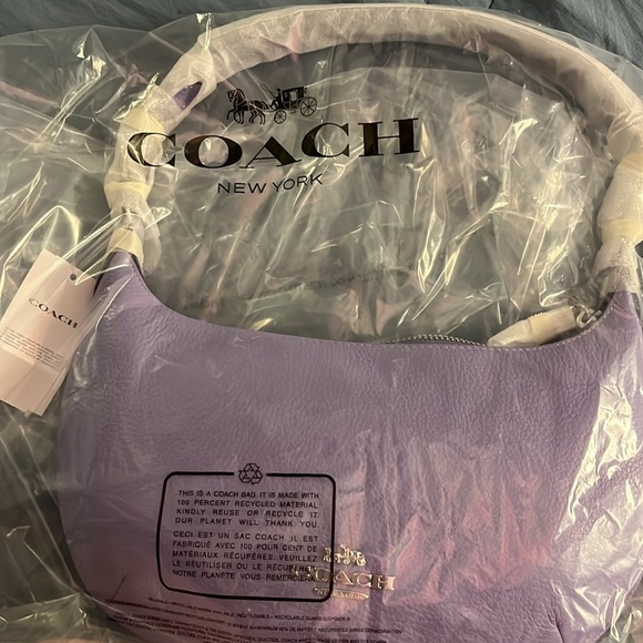 NWT COACH PURSE - Picture 7 of 9
